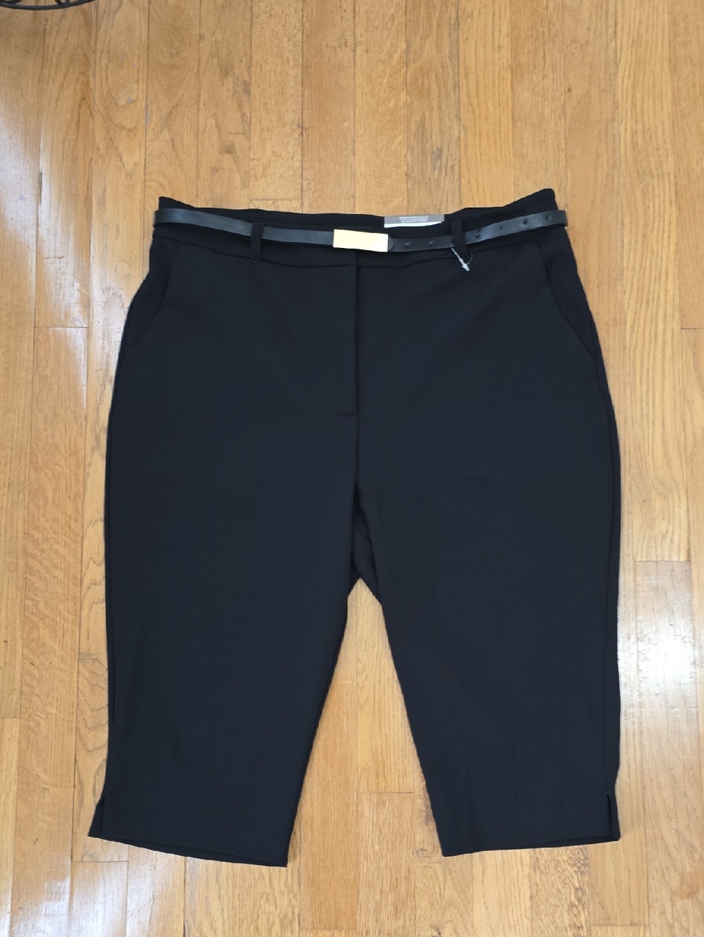 BOLD ELEMENTS BRAND WOMEN'S BLACK CAPRI PANTS LARGE